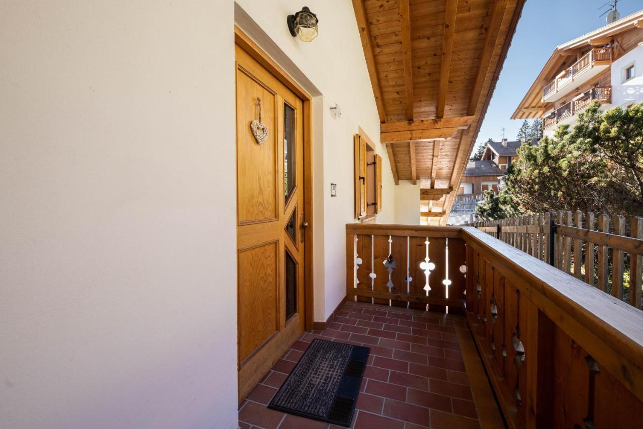 Villa Mazzel With Balcony Виго ди Фаса Екстериор снимка