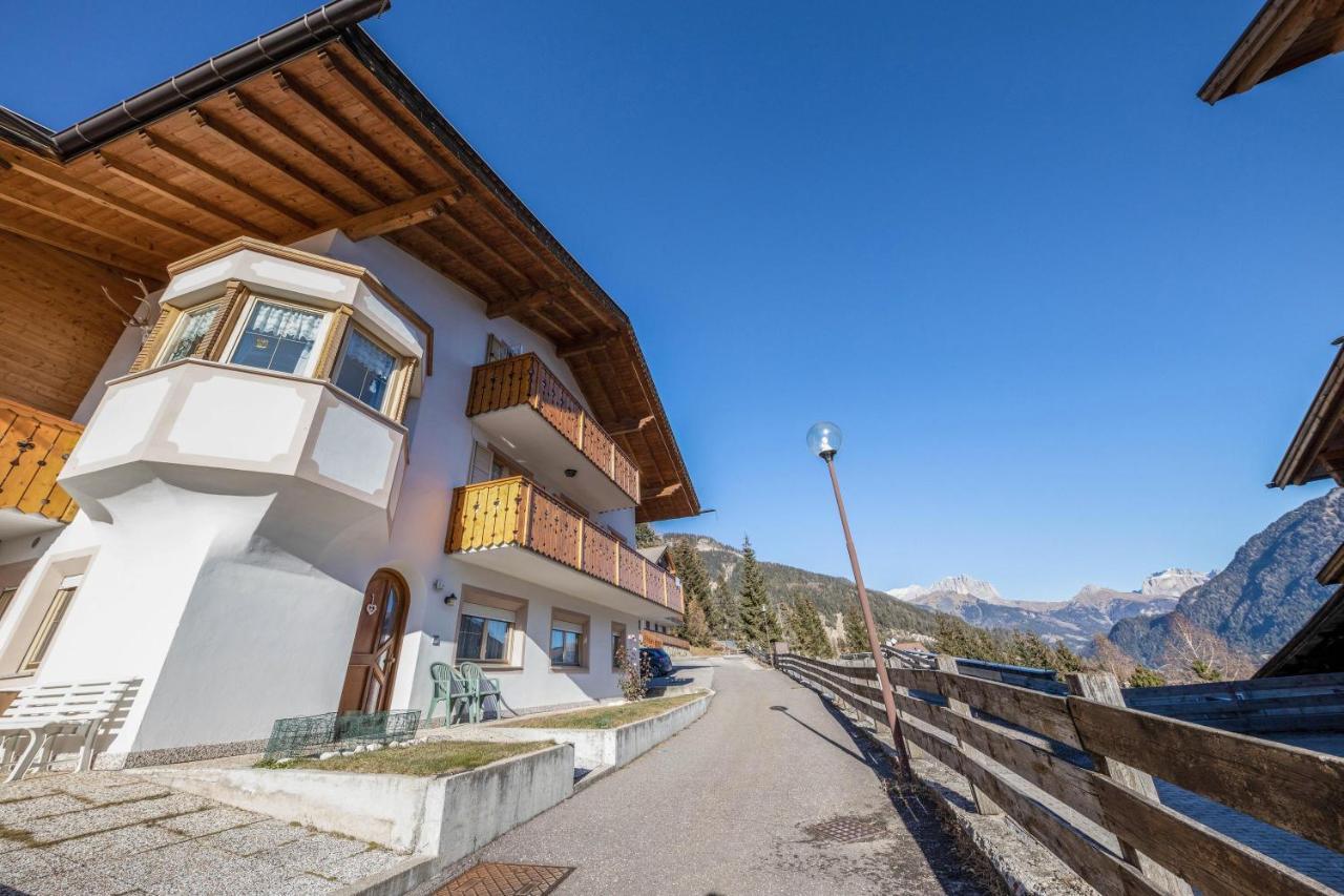 Villa Mazzel With Balcony Виго ди Фаса Екстериор снимка
